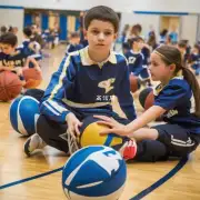 学校是否注重体育运动和其他课外活动的发展与推广？如果有的话它们对学生们的成长有何影响？