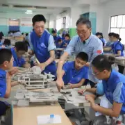 潮州市陶瓷职业技术学校在教学中注重培养学生哪些方面的能力和素质？