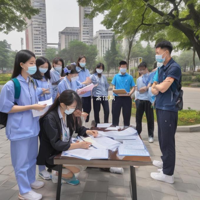 在武汉大学医学院职业技术学院学习医疗卫生专业的学生毕业后可以获得哪些资格证书或执业许可证书？